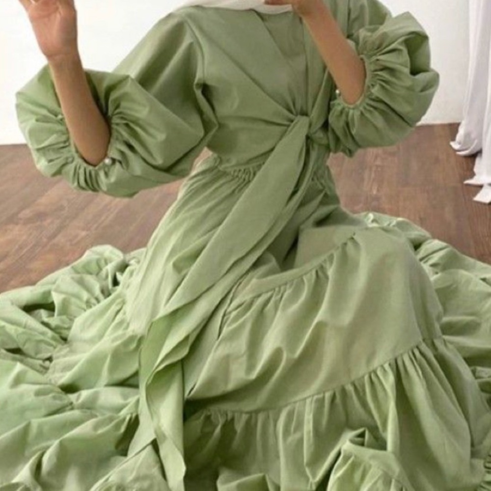 Meet your Posher, Maha